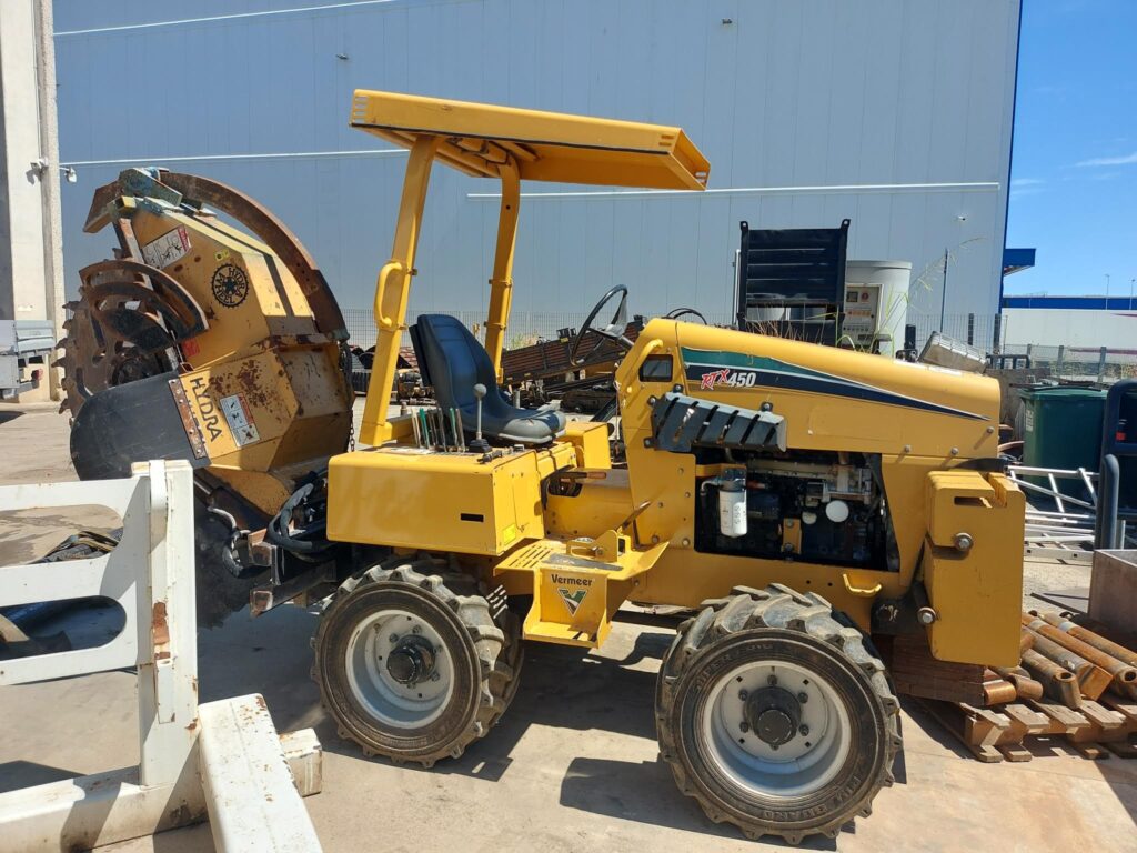 Trencher RTX450